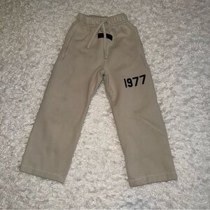 Fear of God Essentials Beige Tan Relax Sweatpants EUC 4/5